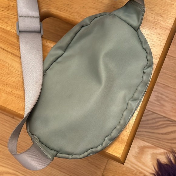 Mint green belt bag waist bag - Picture 3 of 6
